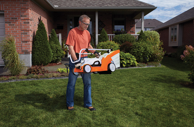 Аккумуляторная газонокосилка STIHL RMA 370 в Екатеринбурге