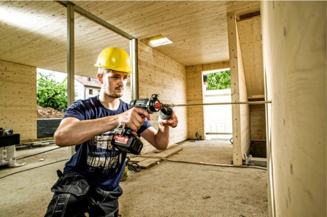 Аккумуляторная дрель-шуруповерт Metabo BS 18 LTX BL Q I 602351660 в Екатеринбурге