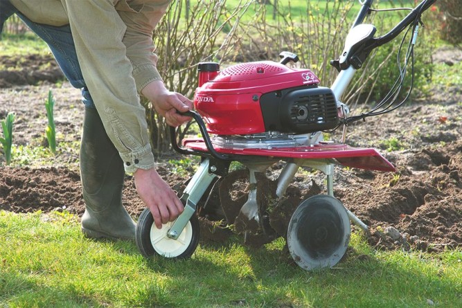 Культиватор бензиновый Honda F 220 DE