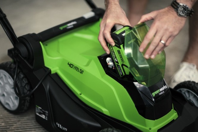 G-MAX 40V Аккумуляторная Газонокосилка 40 см G40LM40 в Екатеринбурге