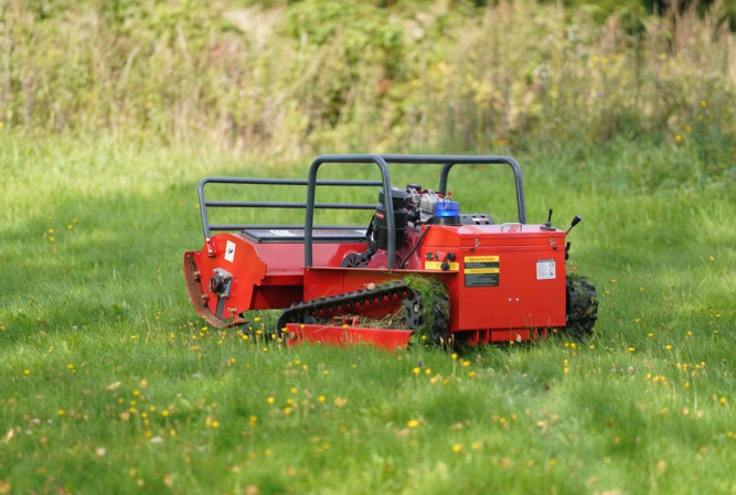 Косилка цеповая дизельная на радиоуправлении ZimAni RLM100 PRO