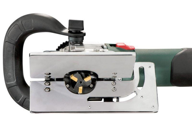 Кромочный фрезер Metabo KFM 16-15 F 601753500 в Екатеринбурге