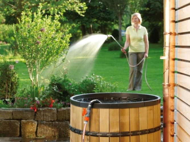 Насос для резервуаров с дождевой водой GARDENA 4000/2 Classic 01740 в Екатеринбурге