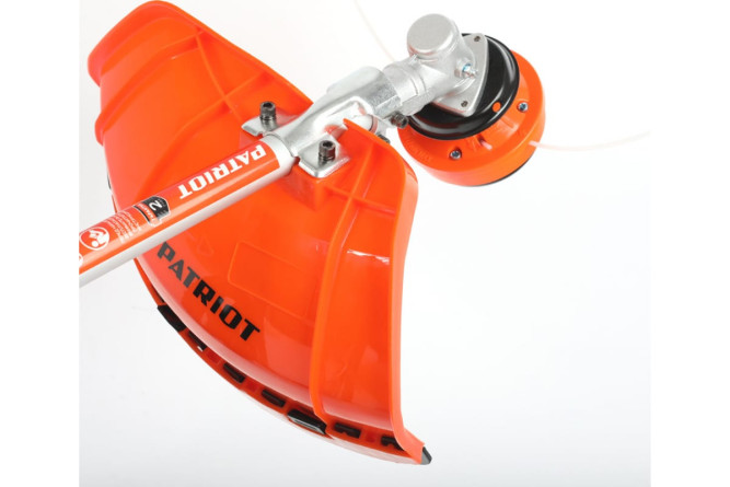 Бензиновая газонокосилка PATRIOT PT 520 (2 такт) в Екатеринбурге