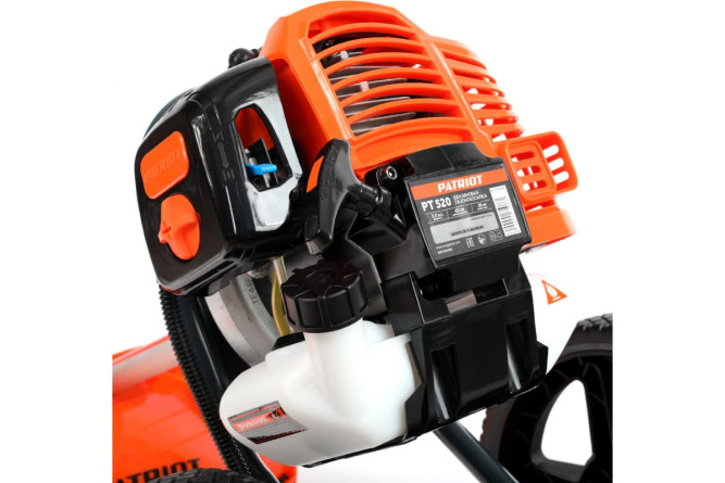 Бензиновая газонокосилка PATRIOT PT 520 (2 такт) в Екатеринбурге