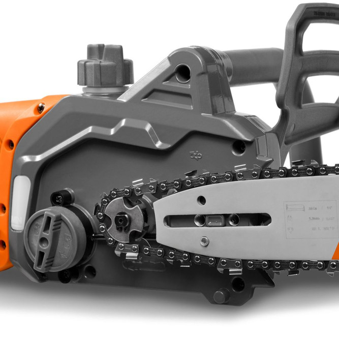 Пила электрическая  DAEWOO DACS 1900E в Екатеринбурге