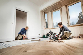 Аккумуляторная торцовочная пила Metabo KGS 18 LTX 216 619001660
