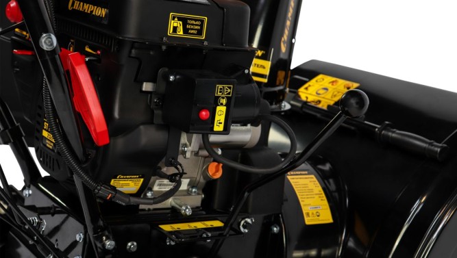 Снегоуборщик Champion STT761E в Екатеринбурге