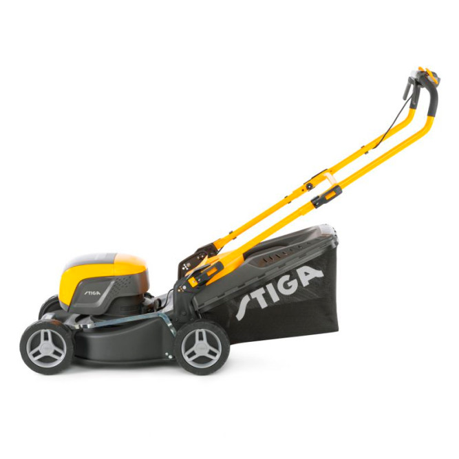 Аккумуляторная газонокосилка Stiga Combi 48 SQ DAE