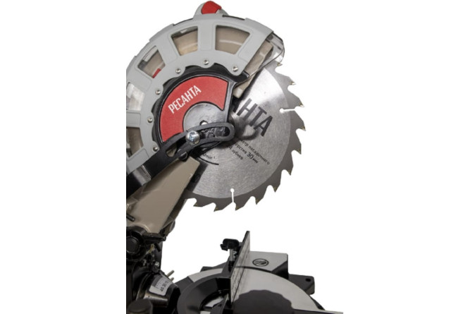 Торцовочная пила Ресанта ТП-210 в Екатеринбурге