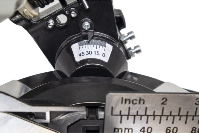 Торцовочная пила Ресанта ТП-210 в Екатеринбурге