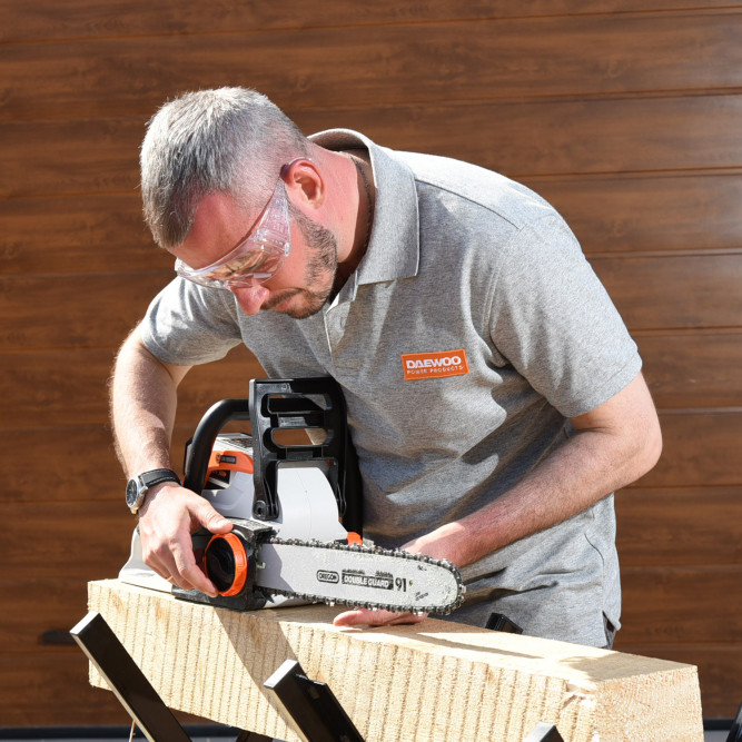 Пила аккумуляторная DAEWOO DACS 1640Li в Екатеринбурге