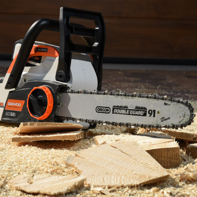 Пила аккумуляторная DAEWOO DACS 1640Li в Екатеринбурге