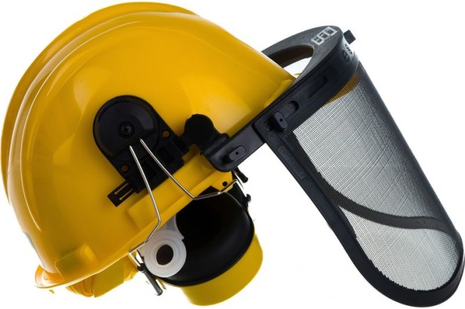 Шлем защитный комбинированный CHAMPION в Екатеринбурге