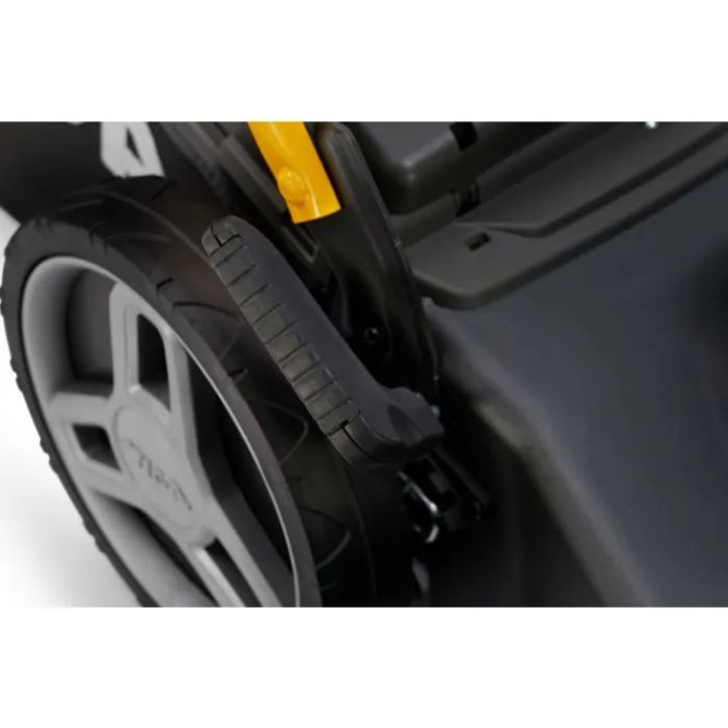 Газонокосилка бензиновая Stiga Combi 748 S