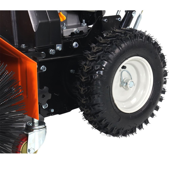 Подметальная машина YARD FOX 600SL в Екатеринбурге