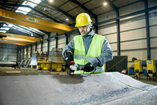 Кромочный фрезер Metabo KFM  9-3 RF 601751700 в Екатеринбурге