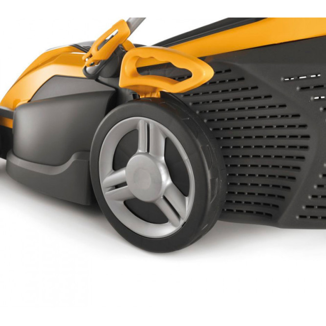 Аккумуляторная газонокосилка Stiga SLM 4048 AE