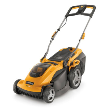 Аккумуляторная газонокосилка Stiga SLM 4048 AE