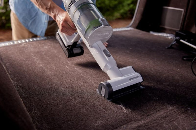 Пылесос беспроводной вертикальный аккумуляторный Greenworks 4701107UB, 24V,  с 1хАКБ 4 Ач и ЗУ в Екатеринбурге