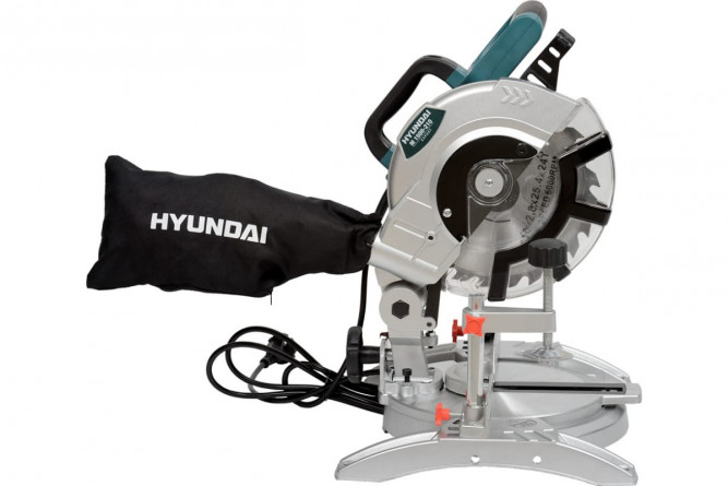 Торцовочная пила HYUNDAI M 1500-210 в Екатеринбурге