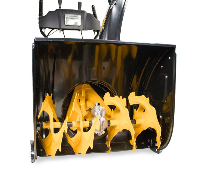 Снегоуборщик Champion ST762E в Екатеринбурге