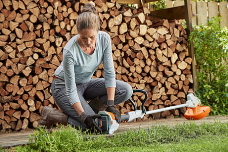 Мотокоса STIHL FSA 57 SET, AutoCut C3-2, с AK 10 и AL 101 в Екатеринбурге