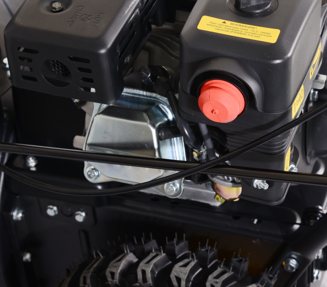 Снегоуборщик бензиновый Huter SGC 6000 в Екатеринбурге