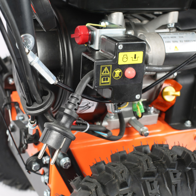 Снегоуборщик ПАТРИОТ СИБИРЬ 68Е в Екатеринбурге