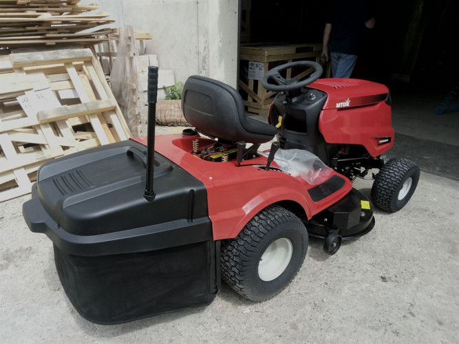 Садовый трактор MTD SMART RN 145 в Екатеринбурге