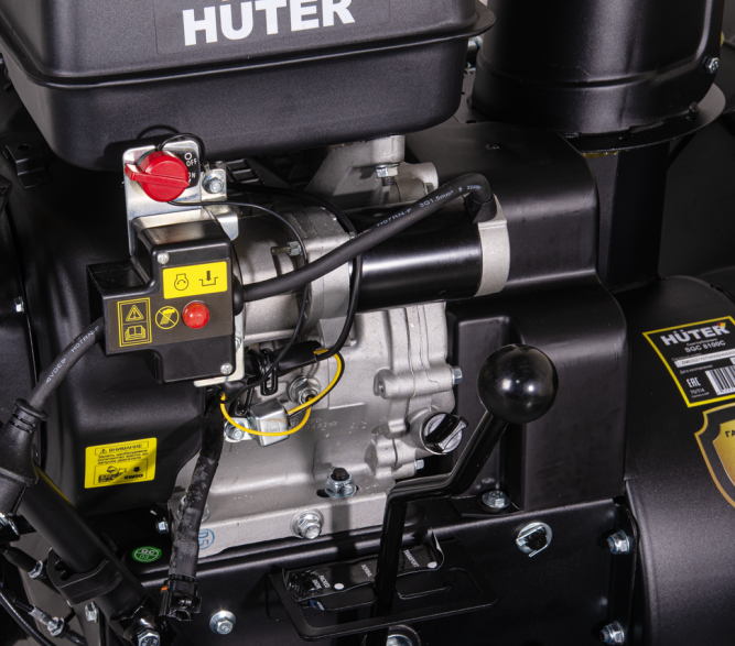 Снегоуборщик бензиновый Huter SGC 8100C в Екатеринбурге