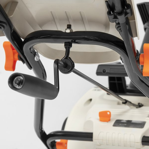 Снегоуборщик аккумуляторный DAEWOO DAST 5040Li в Екатеринбурге