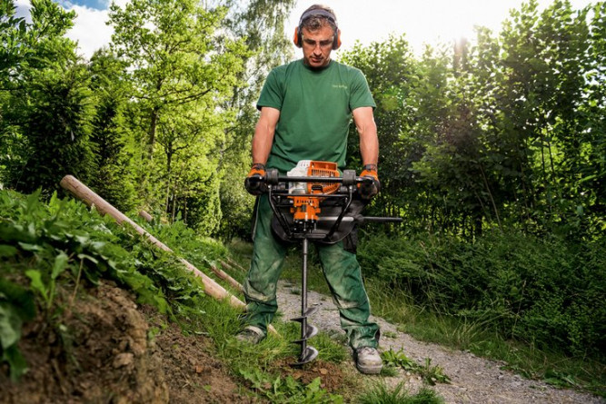Бензобур STIHL BT 130 43130112110 в Екатеринбурге