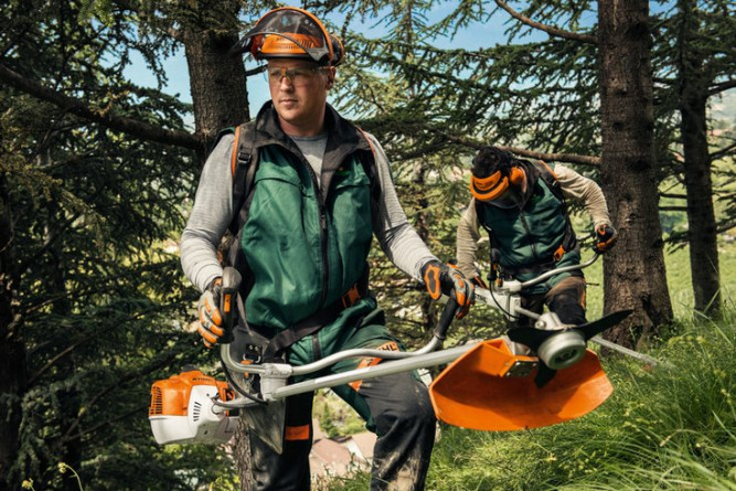Кусторез STIHL FS 450 K, KSB MZ 225-24 в Екатеринбурге