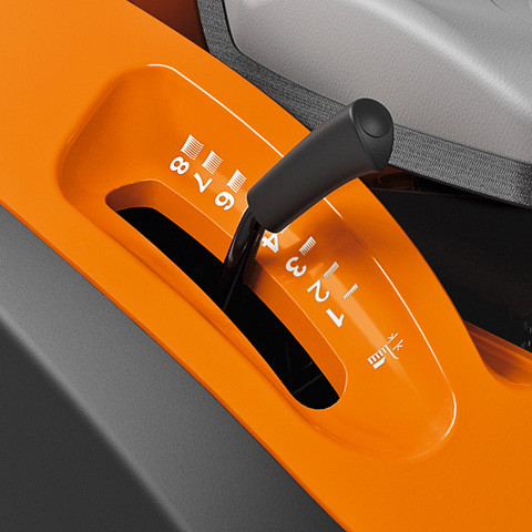 Садовый трактор STIHL RT 6112 C в Екатеринбурге