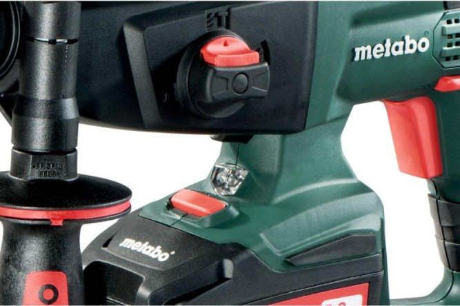 Аккумуляторный перфоратор Metabo KHA 18 LTX SET 600210930 в Екатеринбурге