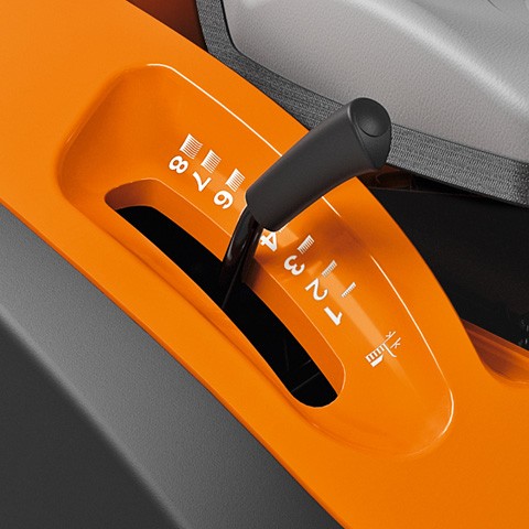 Садовый трактор STIHL RT 6127 ZL в Екатеринбурге