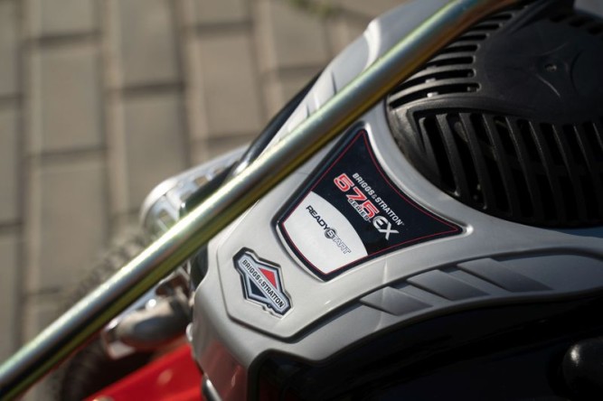 Подметально-уборочная машина TIELBUERGER TK17 (двигатель Briggs&amp;amp;Stratton 575 EX ) в Екатеринбурге