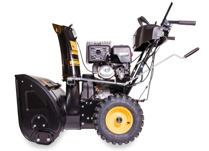 Снегоуборщик Champion ST1170E в Екатеринбурге