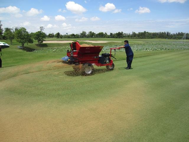 Пескователь Redexim Rink DS 550 SP дисковый в Екатеринбурге