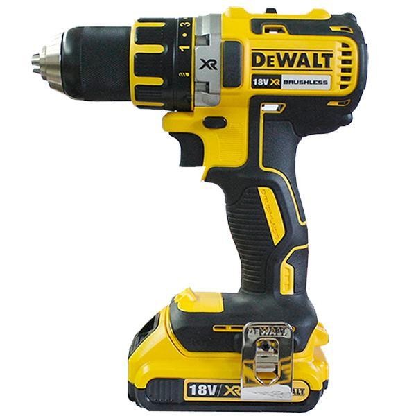 Аккумуляторная дрель DeWALT DCD 790 D2 в Екатеринбурге