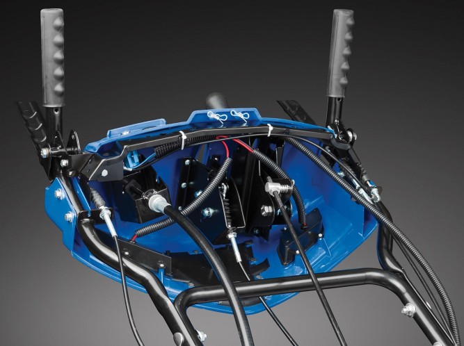 Снегоуборщик MasterYard MV 23528 RET в Екатеринбурге