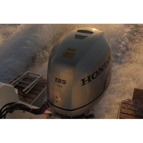 Лодочный мотор Honda BF135AK2 LCU в Екатеринбурге