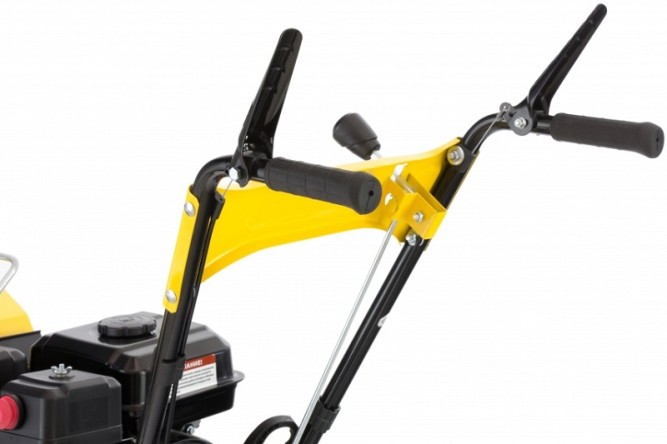 Бензиновая снегоуборочная машина DENZEL GSB-53 в Екатеринбурге