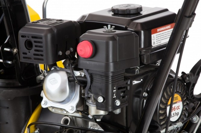 Бензиновая снегоуборочная машина DENZEL GSB-53 в Екатеринбурге