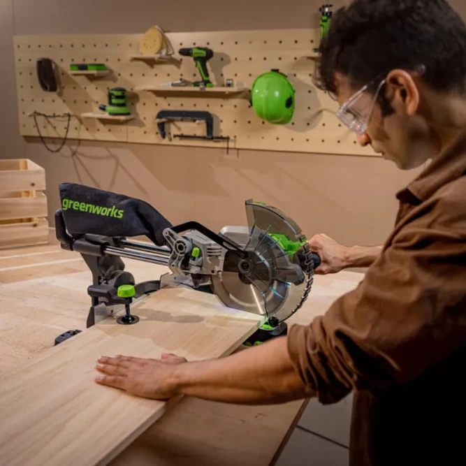 Торцовочная пила акк. Greenworks GD24MS216, 24V c 1х8Ач и ЗУ в Екатеринбурге