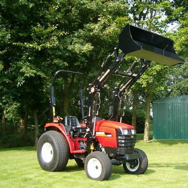 Многофункциональный трактор Shibaura ST333 HST 33 л.с. в Екатеринбурге