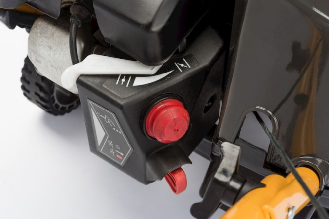 Снегоуборщик бензиновый STIGA ST 3146 P в Екатеринбурге