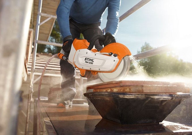 Аккумуляторный резчик STIHL TSA 230 с AP 300 и AL 500 в Екатеринбурге