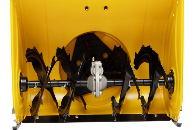 Бензиновая снегоуборочная машина DENZEL SBM 610 в Екатеринбурге